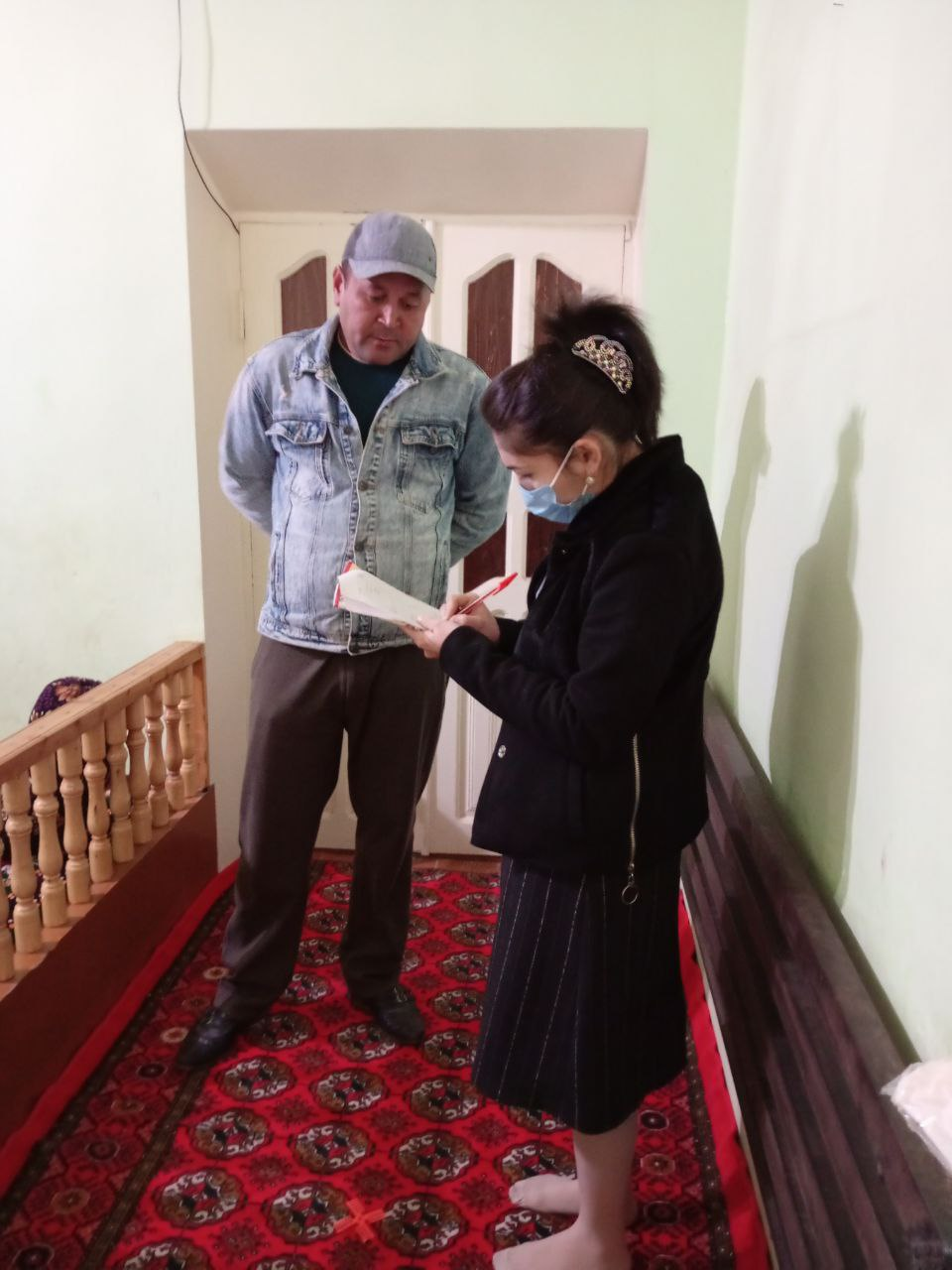 📌Sanepidkomitaning Xorazm viloyati Xonqa tuman bulimi mutaxassislari tomonidan “Mustaqillik “maxallasi “Tashabbuskor” ko’chasi 43 uyda Gepatit A kasalligi o‘chog‘ida dezinfeksiya tadbirlari o‘tkazildi.