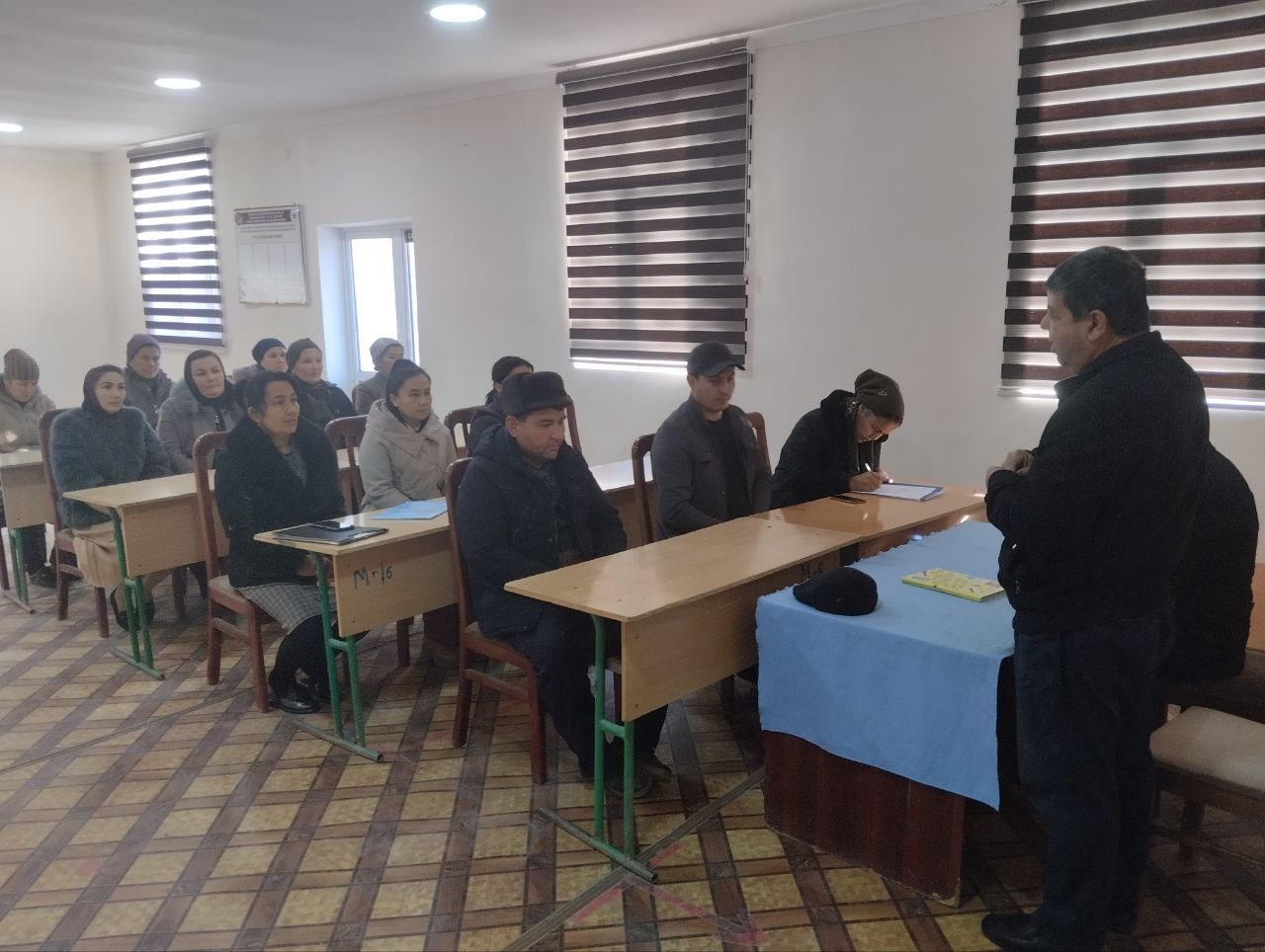 Sanepidkomitaning Xorazm viloyati Xonqa tuman bo’limi mutaxassislari tomonidan “Turkiston” maxallasida yangicha mahallabay usulida ishlar tashkil qilindi , xonadonlarning sanitariya holati o'rganildi.