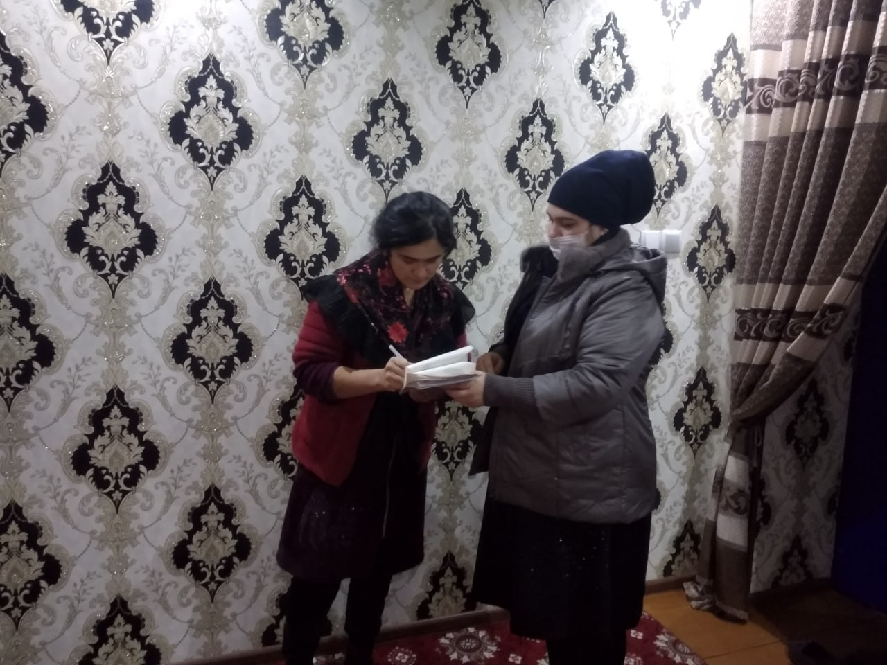 “Olojo” qishlog’i “Yangi turmush” mahallasida yashovchi Gepatit A kasalligi bilan kasallangan bemor xonadonida epidemiologik surishtiruv ishlari o’tkazilib yakuniy dezinfeksiya chora tadbirlari olib borildi.