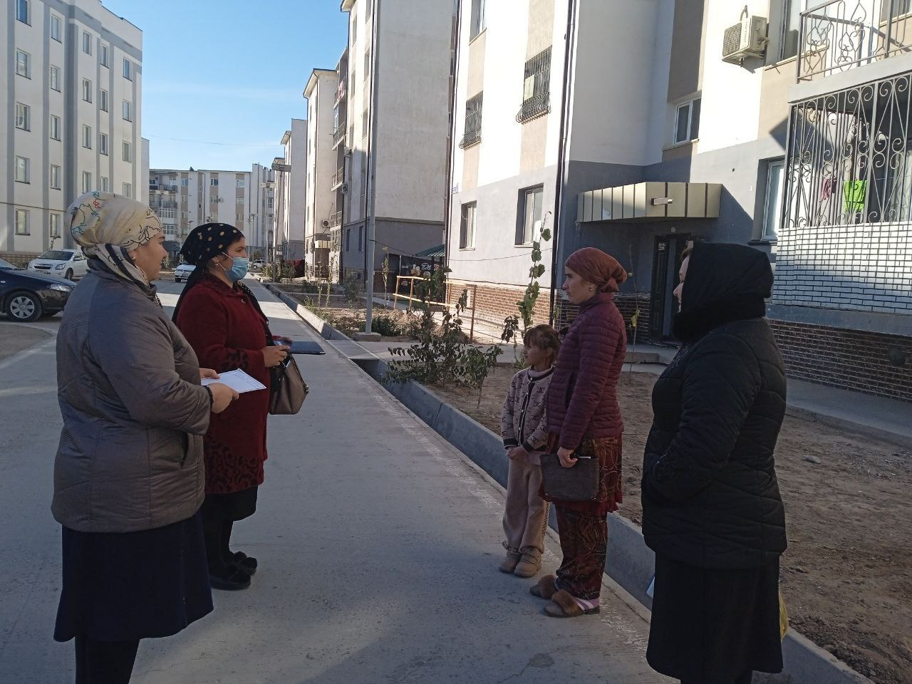 Aholi o‘rtasida tushuntirishlar